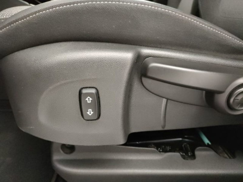 Opel Crossland usata a Torino (15)