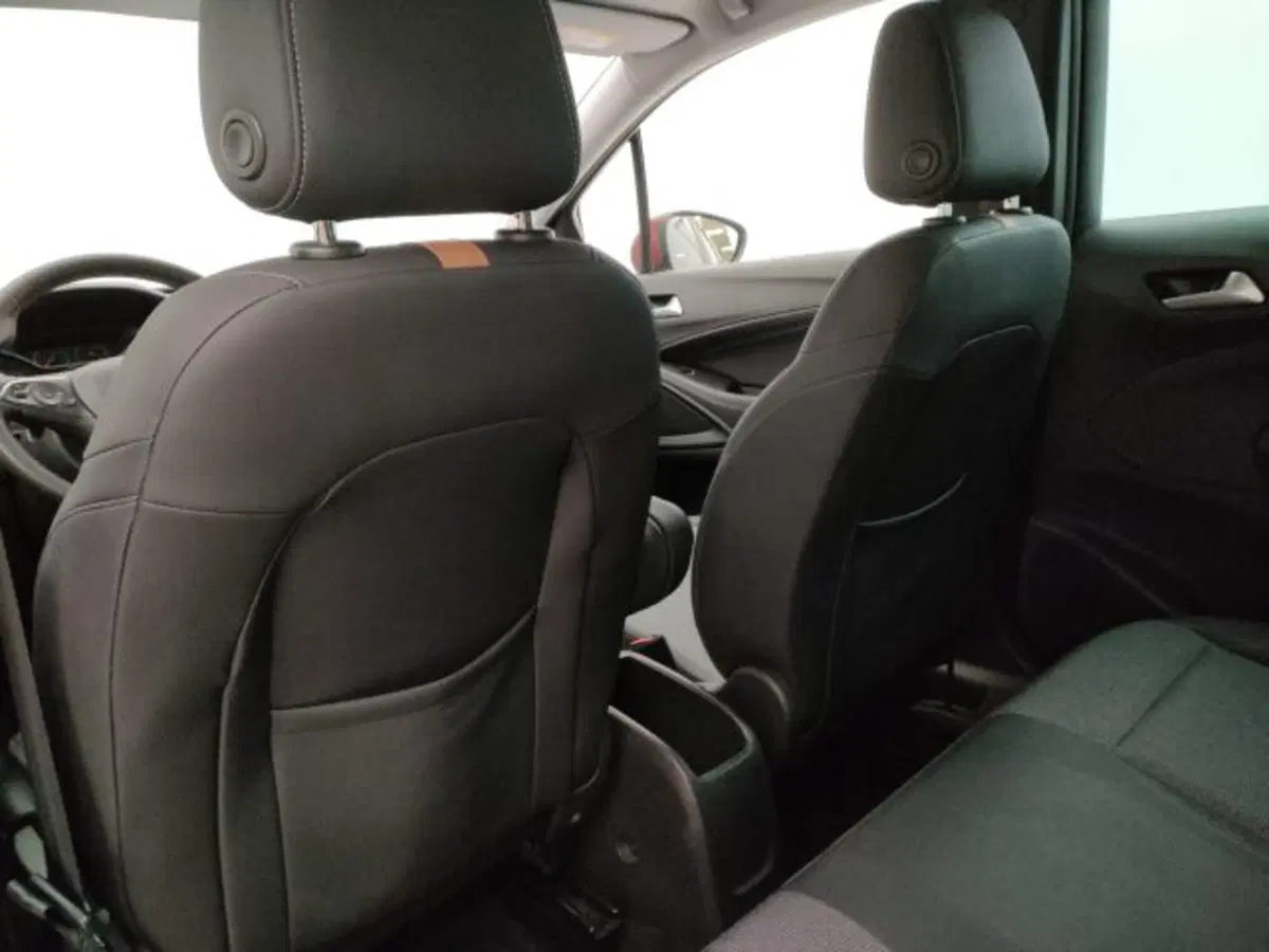 Opel Crossland usata a Torino (17)