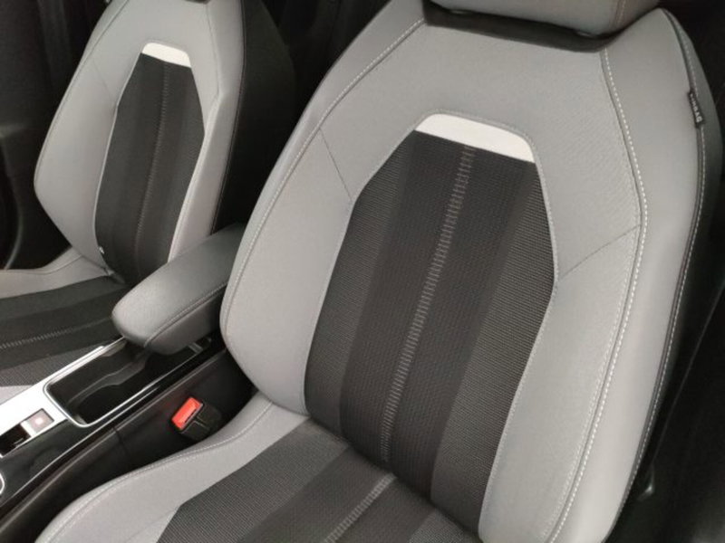Opel Mokka usata a Torino (11)
