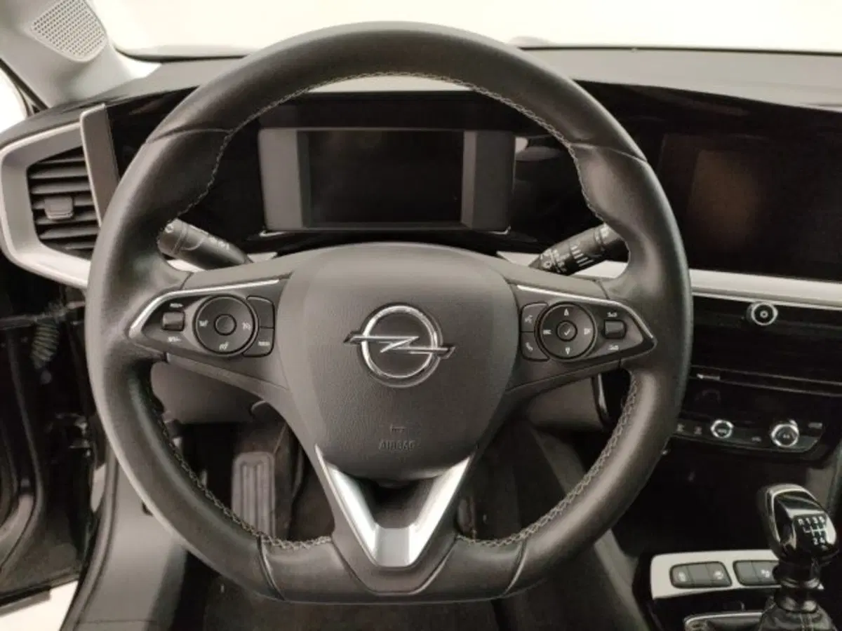 Opel Mokka usata a Torino (12)