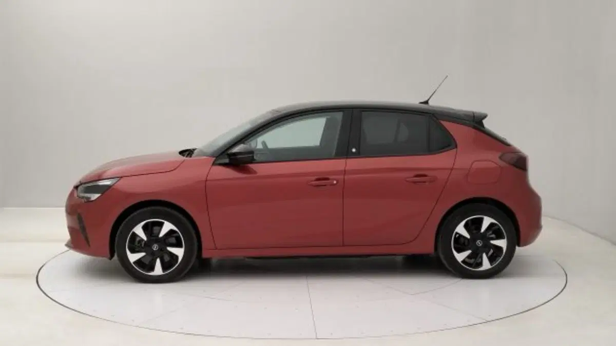 Opel Corsa nuova a Torino (2)