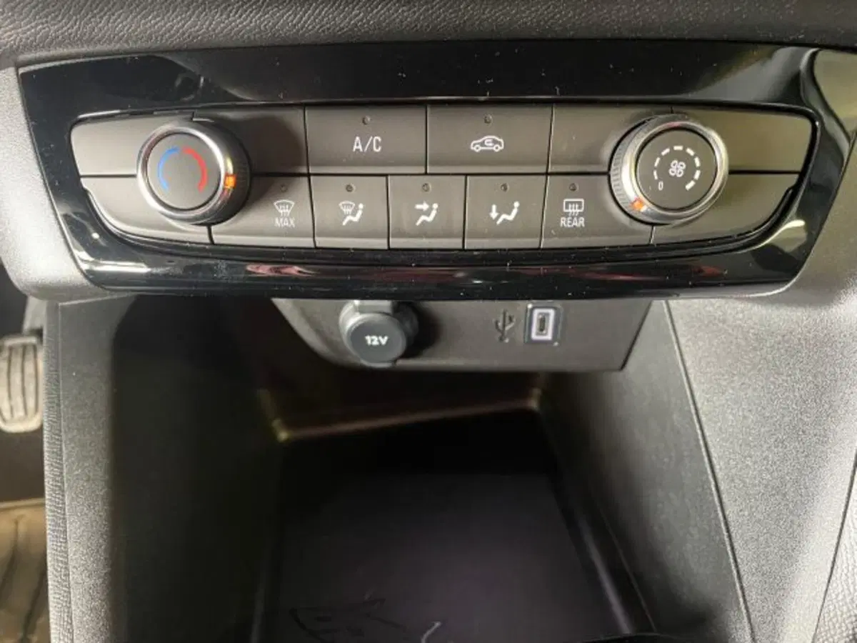 Opel Corsa nuova a Torino (20)