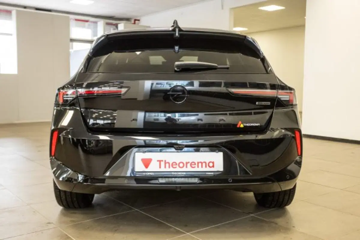 Opel Astra usata a Torino (5)