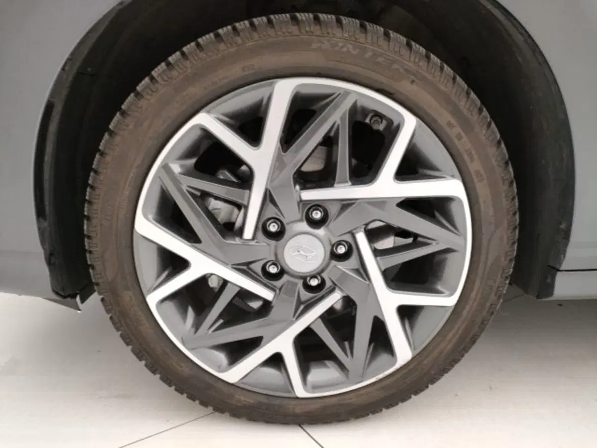 Hyundai Kona usata a Torino (9)