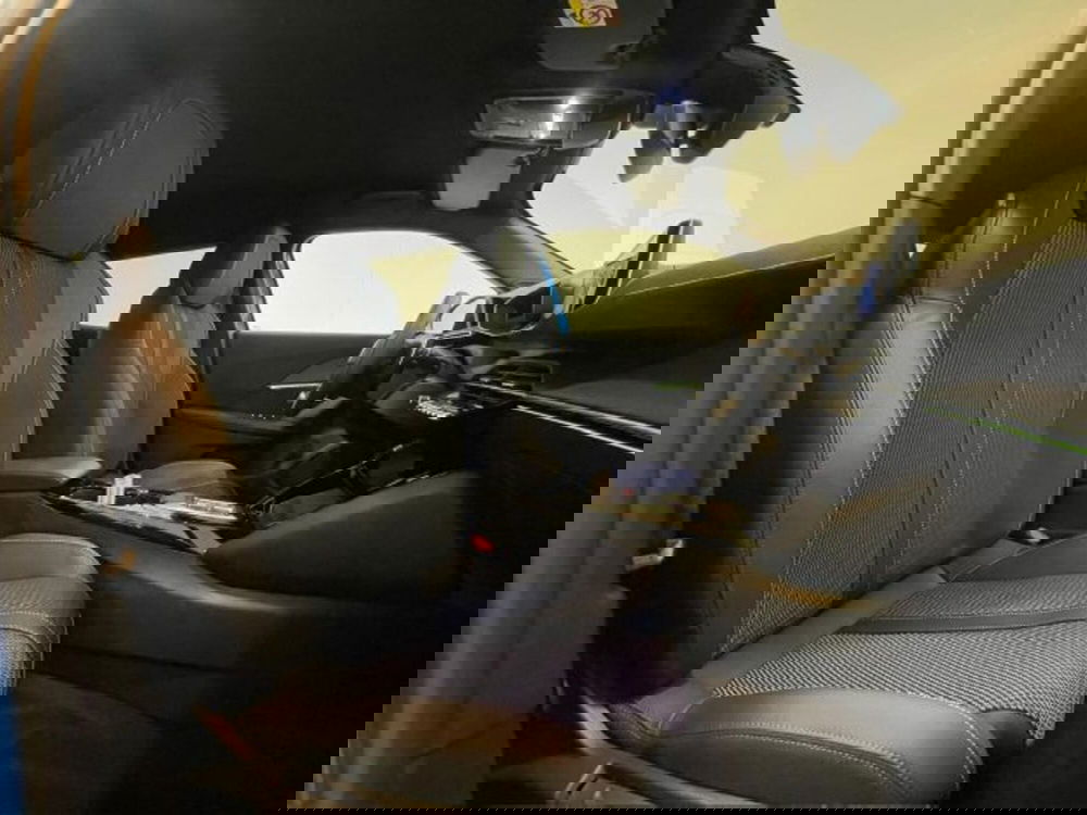 Peugeot 2008 nuova a Torino (16)