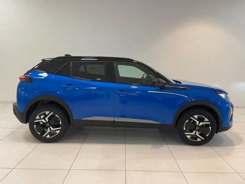 Peugeot 2008 nuova a Torino (7)