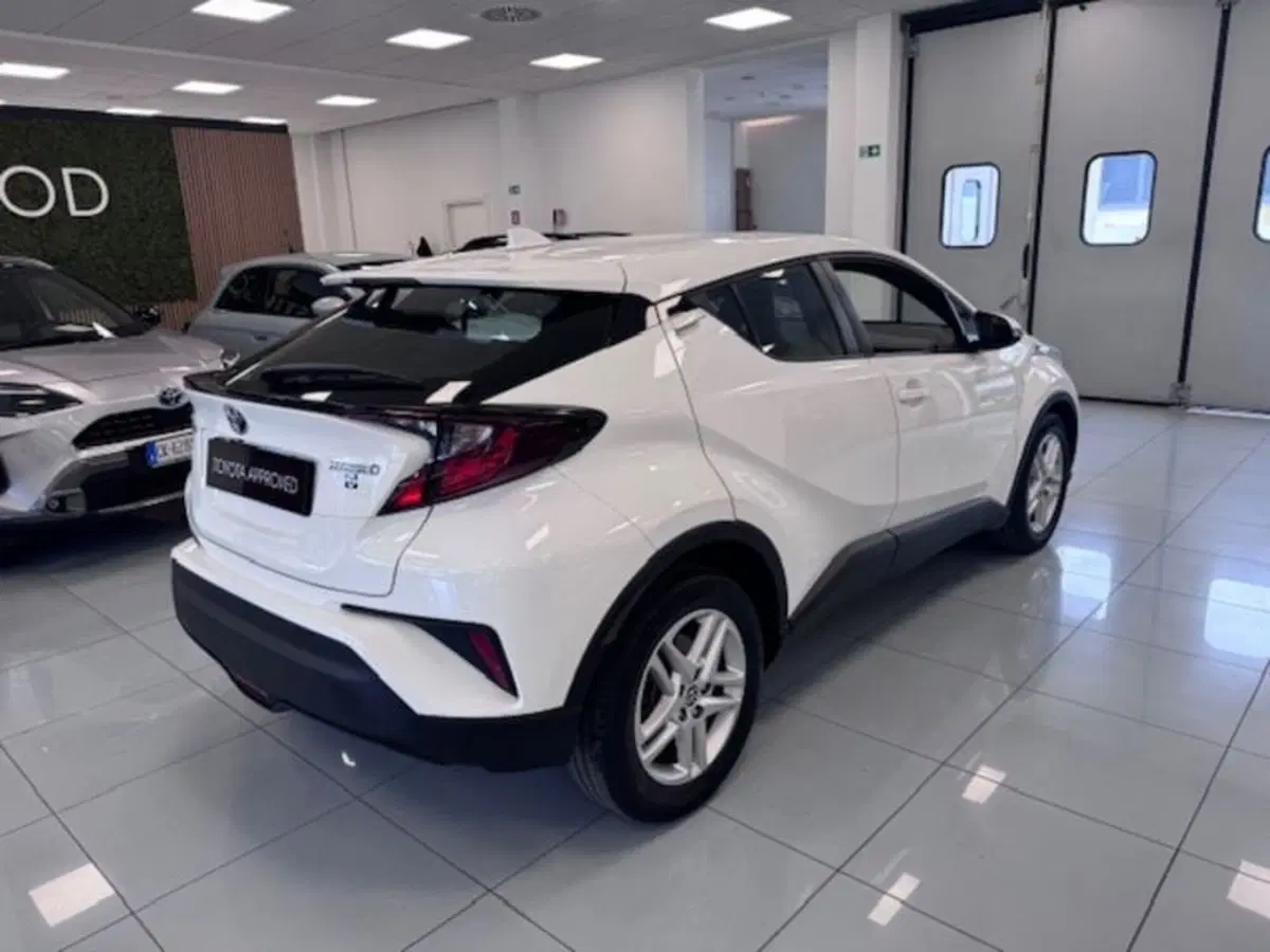 Toyota Toyota C-HR usata a Prato (4)