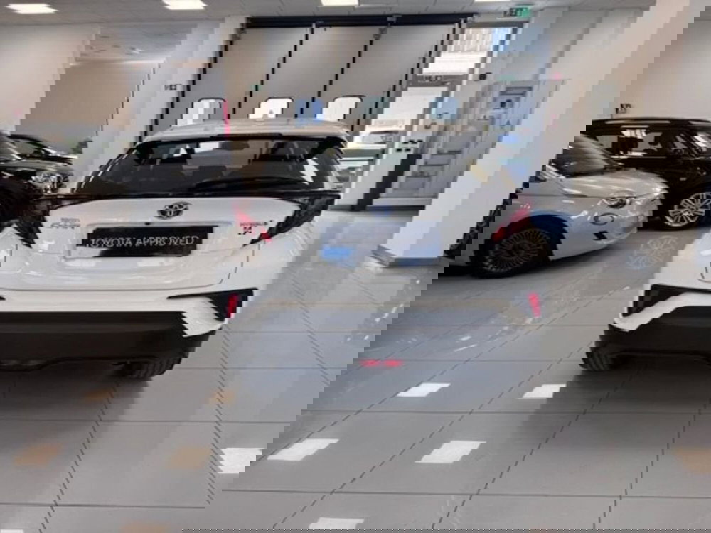 Toyota Toyota C-HR usata a Prato (5)