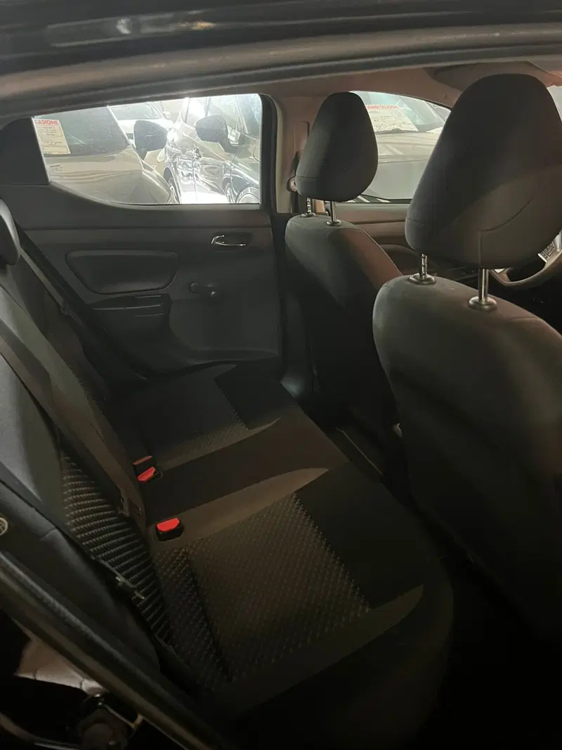 Nissan Micra usata a Cagliari (10)