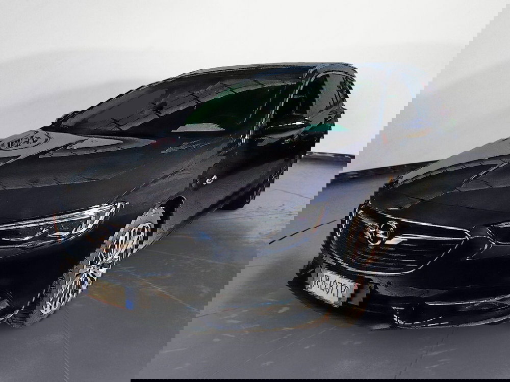 Opel Insignia Station Wagon usata a Lecce