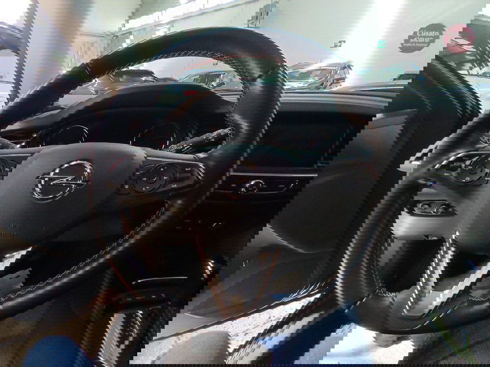 Opel Insignia Station Wagon usata a Lecce (16)