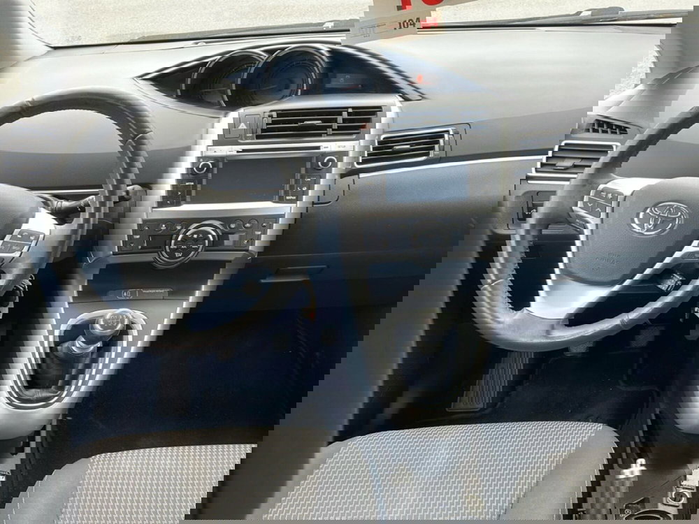 Toyota Verso usata a Piacenza (14)