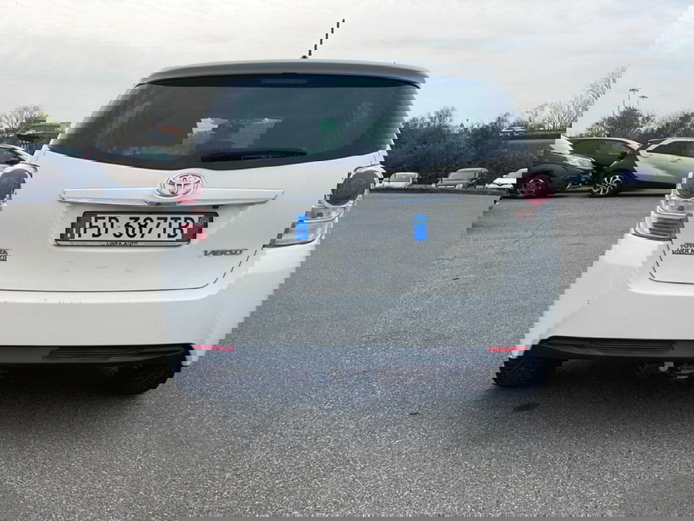 Toyota Verso usata a Piacenza (5)