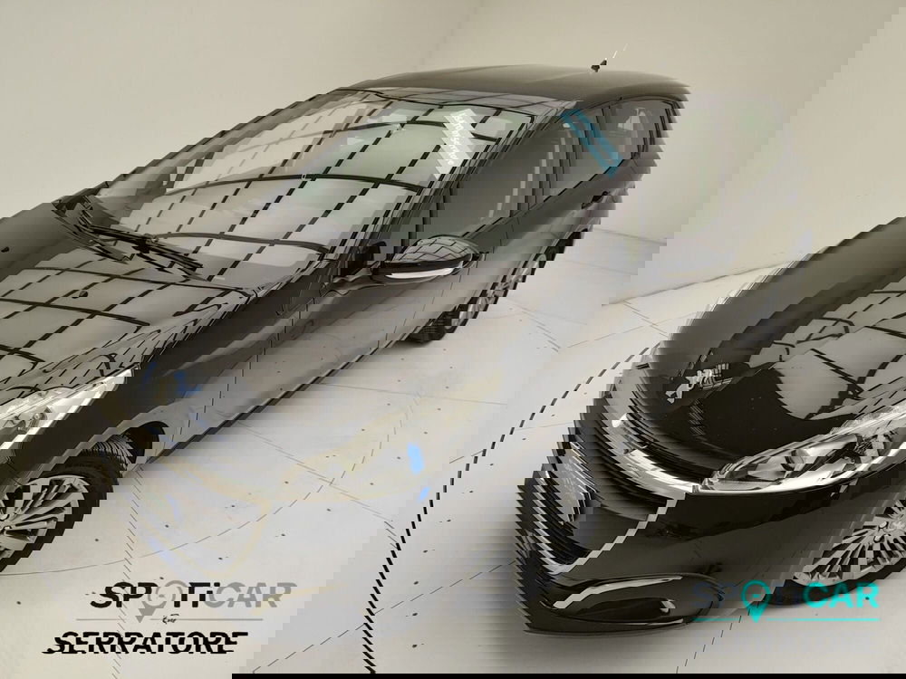 Peugeot 208 usata a Como (14)