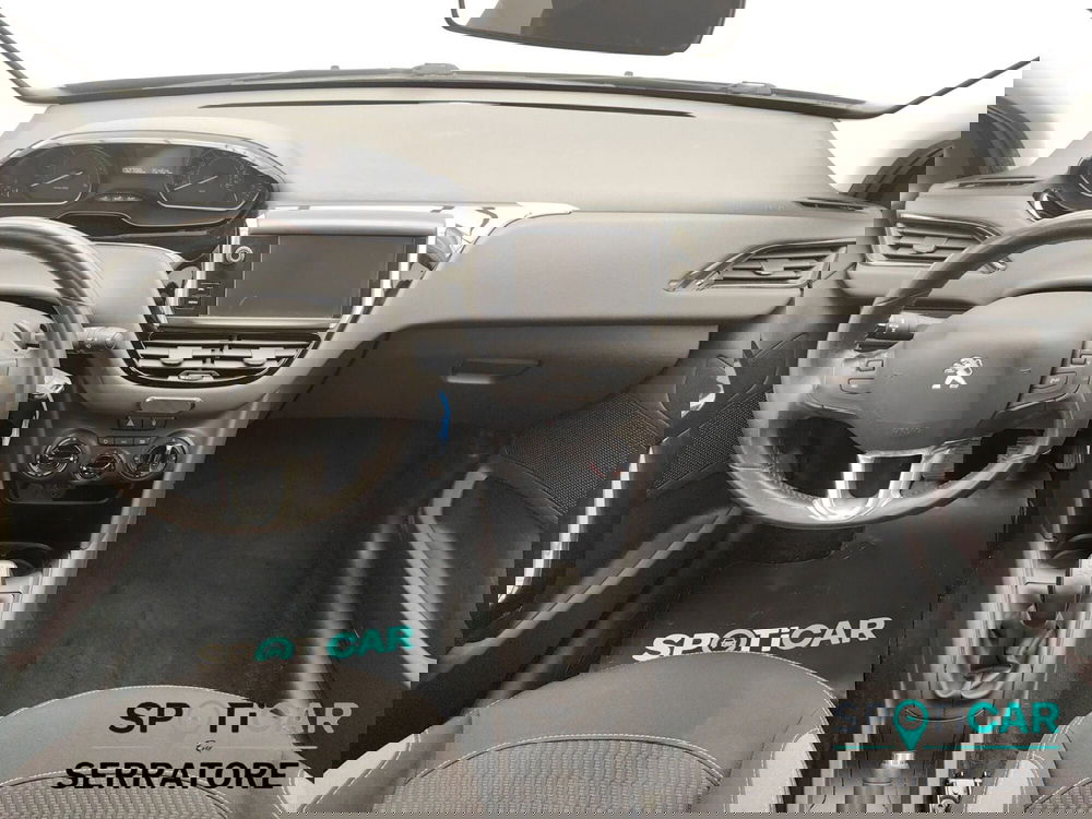 Peugeot 208 usata a Como (7)