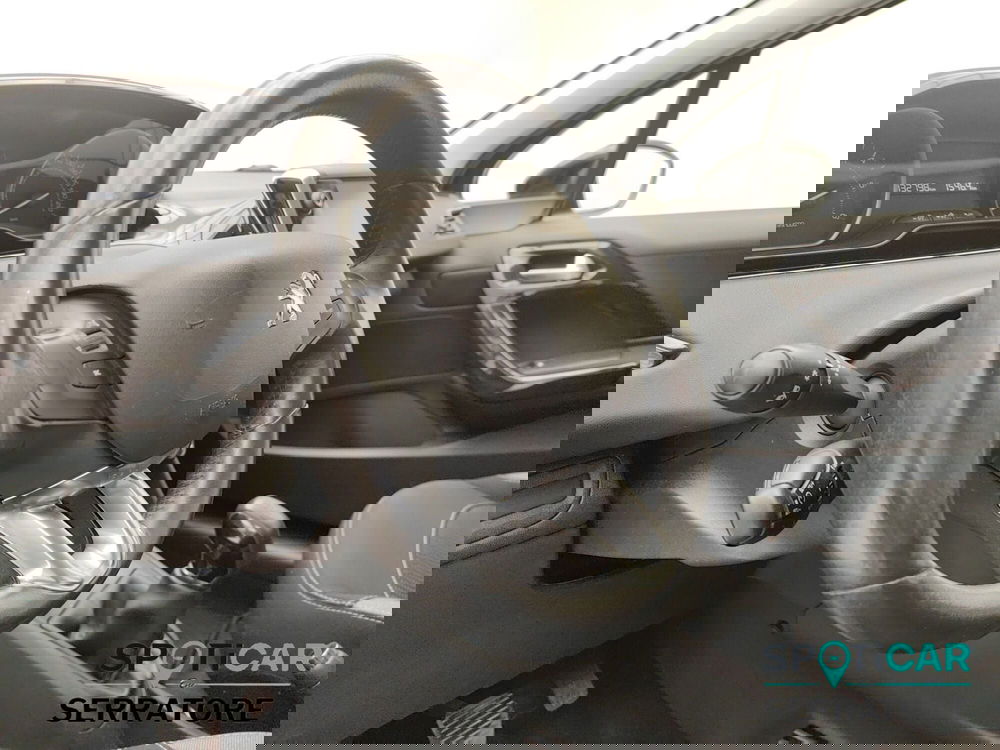 Peugeot 208 usata a Como (9)