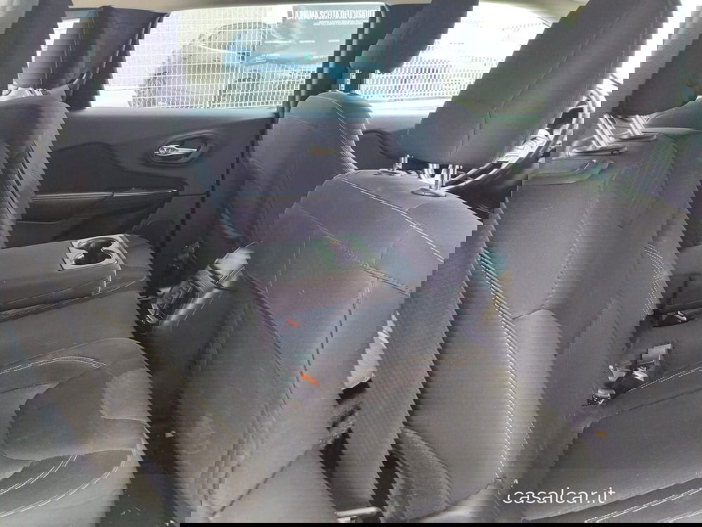 Jeep Cherokee usata a Salerno (18)