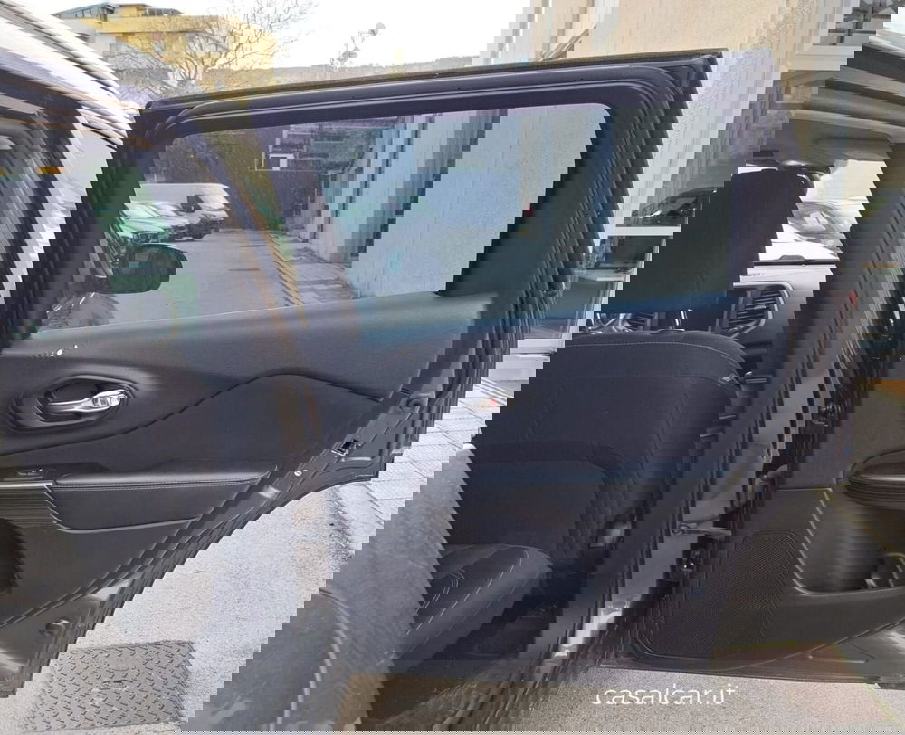 Jeep Cherokee usata a Salerno (19)