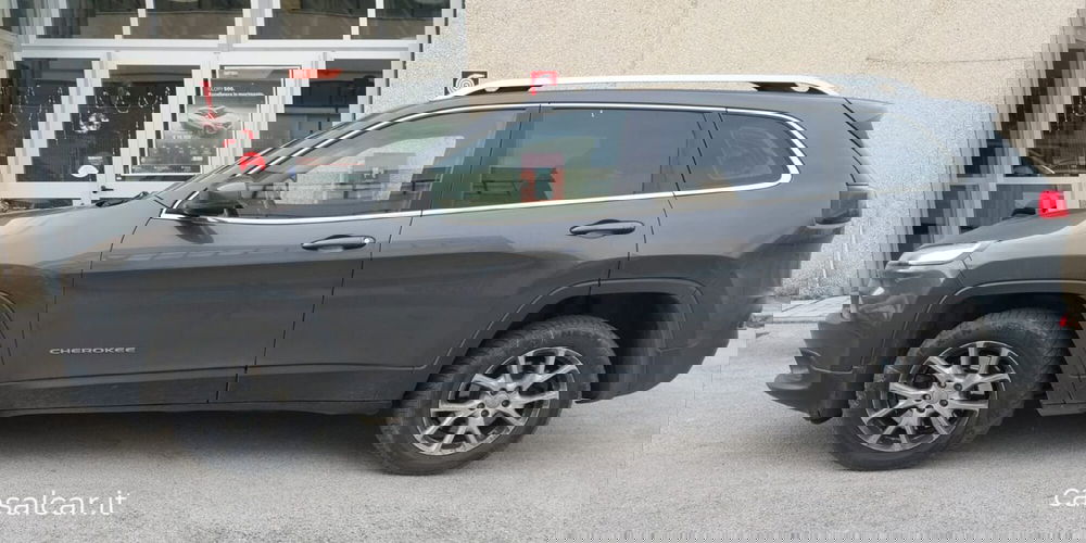 Jeep Cherokee usata a Salerno (4)