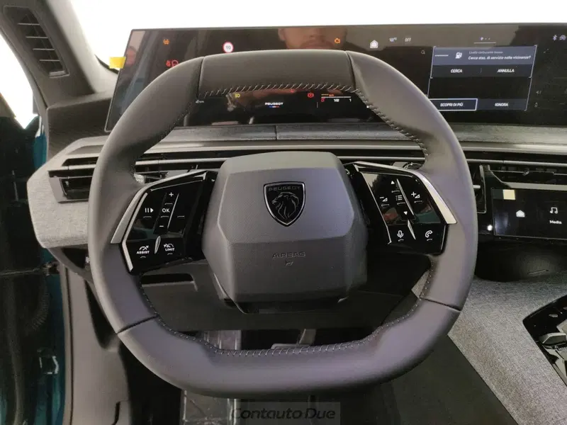 Peugeot 3008 nuova a Caserta (20)
