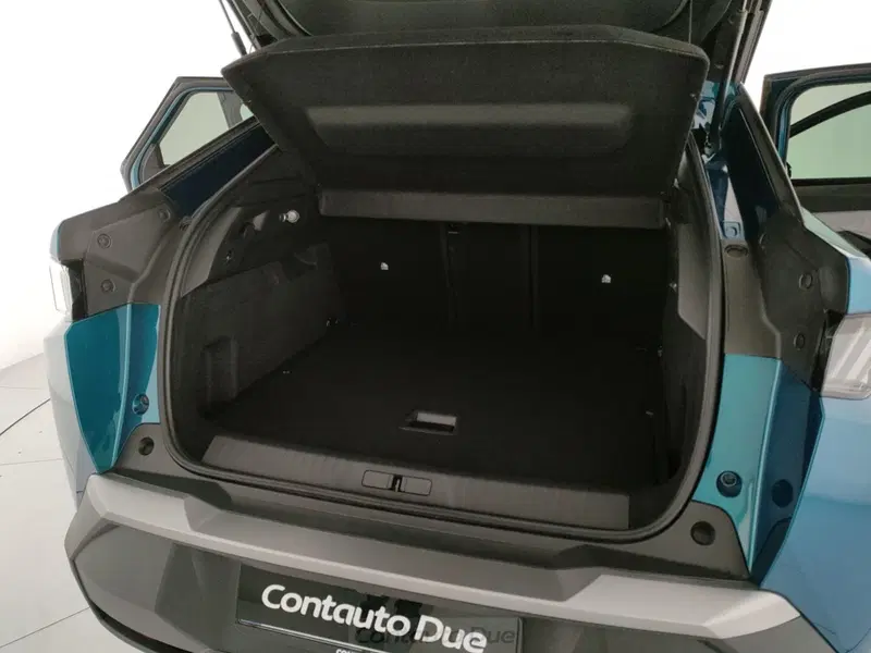 Peugeot 3008 nuova a Caserta (8)