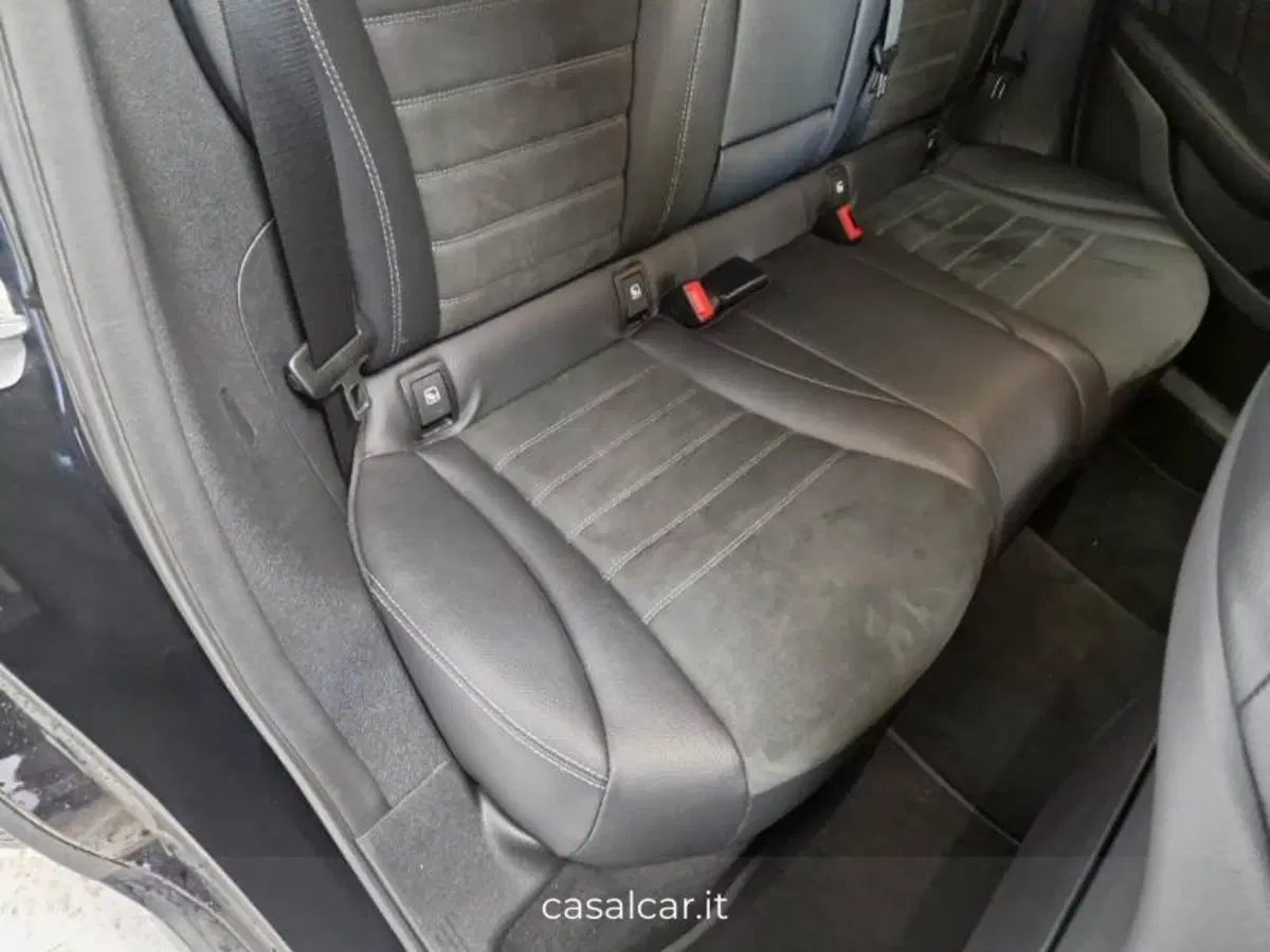 Mercedes-Benz GLC Coupé usata a Salerno (17)