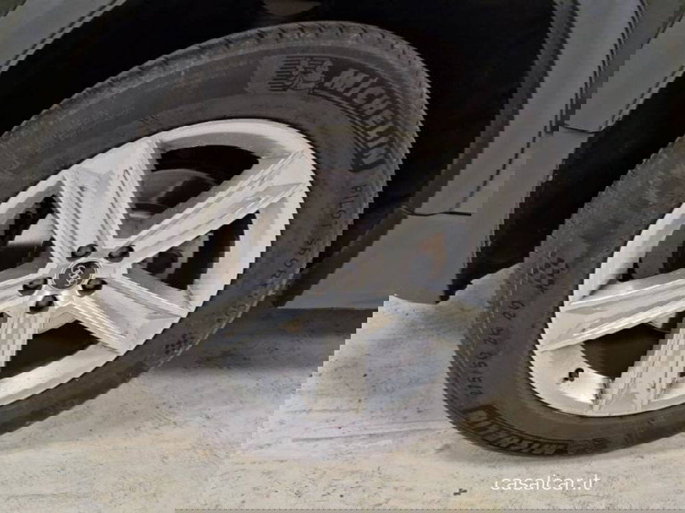 Audi Q8 usata a Salerno (18)