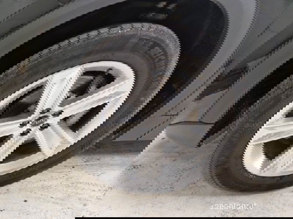 Audi Q8 usata a Salerno (20)