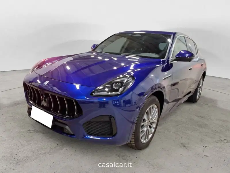 Maserati Grecale usata a Salerno