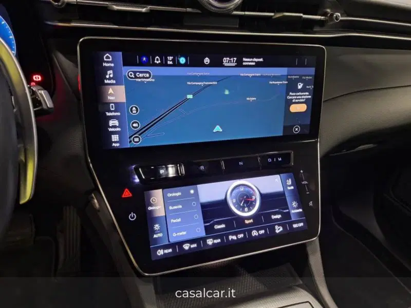 Maserati Grecale usata a Salerno (11)