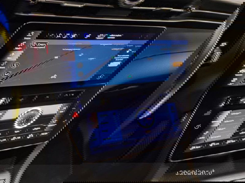 Maserati Grecale usata a Salerno (11)