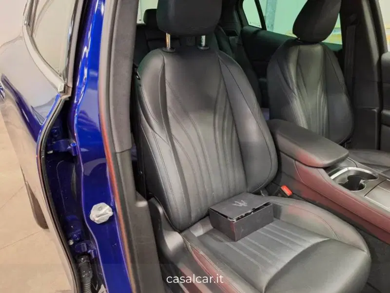 Maserati Grecale usata a Salerno (13)