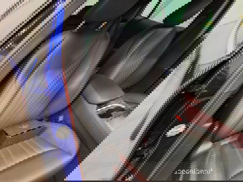 Maserati Grecale usata a Salerno (13)