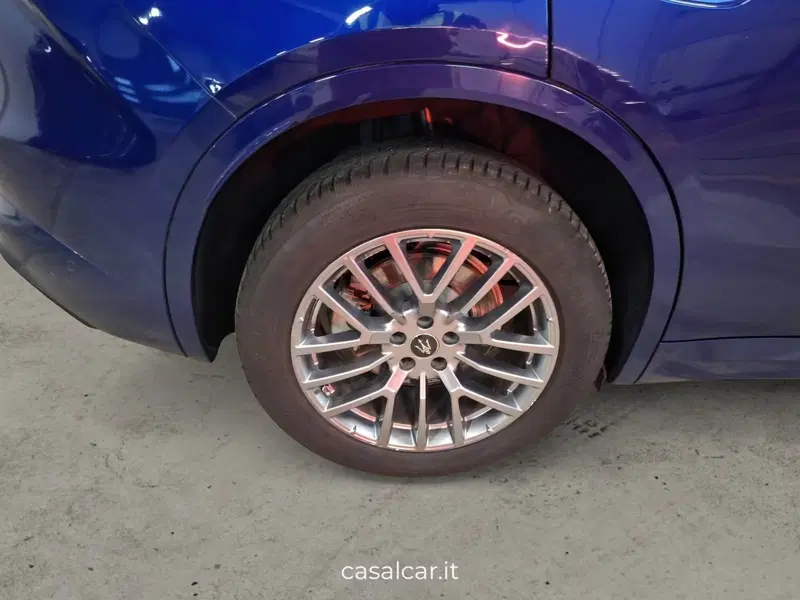 Maserati Grecale usata a Salerno (19)