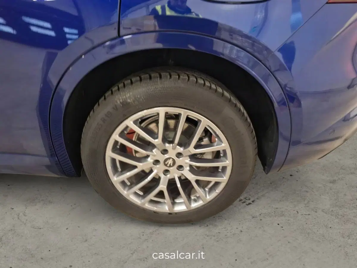 Maserati Grecale usata a Salerno (20)
