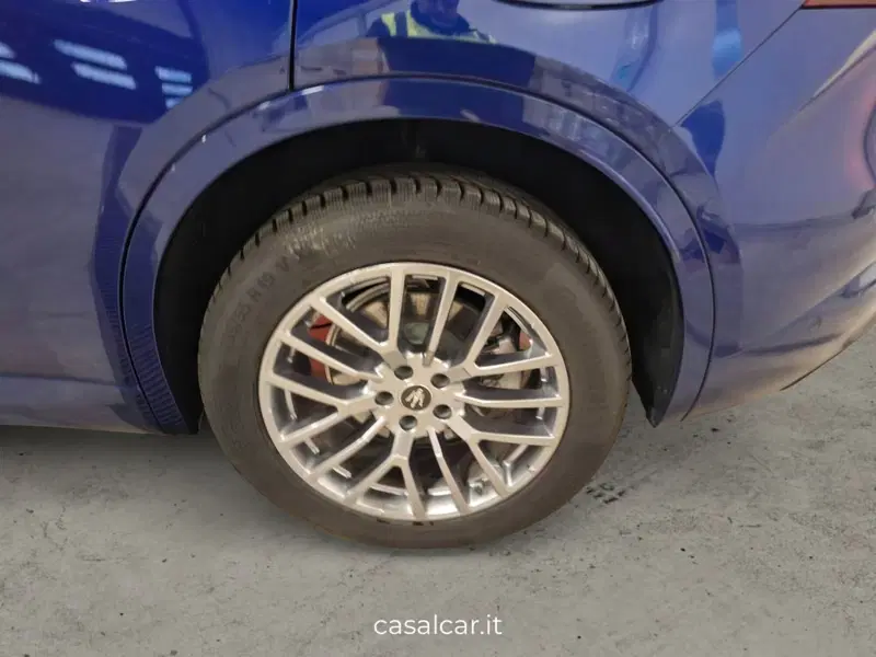 Maserati Grecale usata a Salerno (20)
