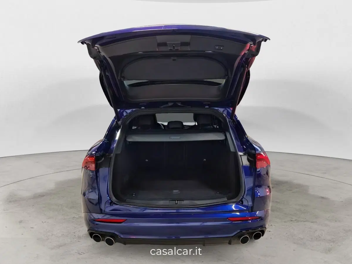Maserati Grecale usata a Salerno (8)