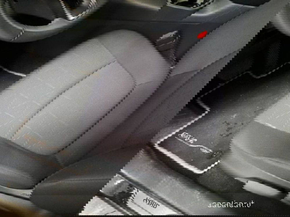 Toyota Rav4 usata a Salerno (13)