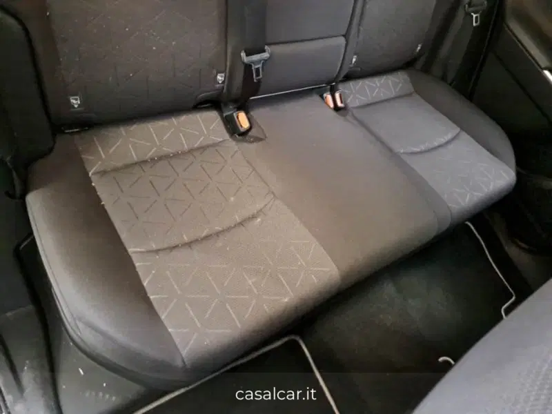 Toyota Rav4 usata a Salerno (16)