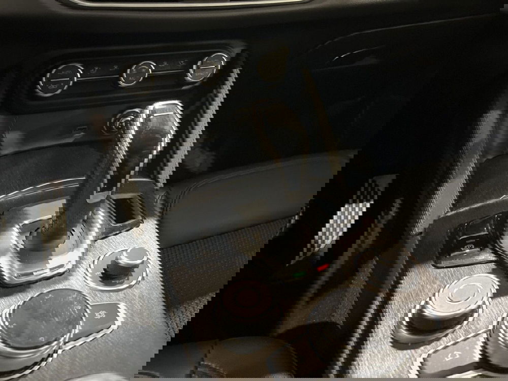 Alfa Romeo Stelvio usata a Torino (10)