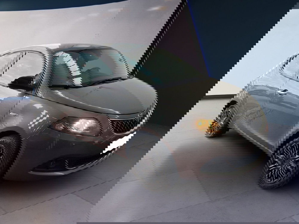 Lancia Ypsilon usata a Torino (3)