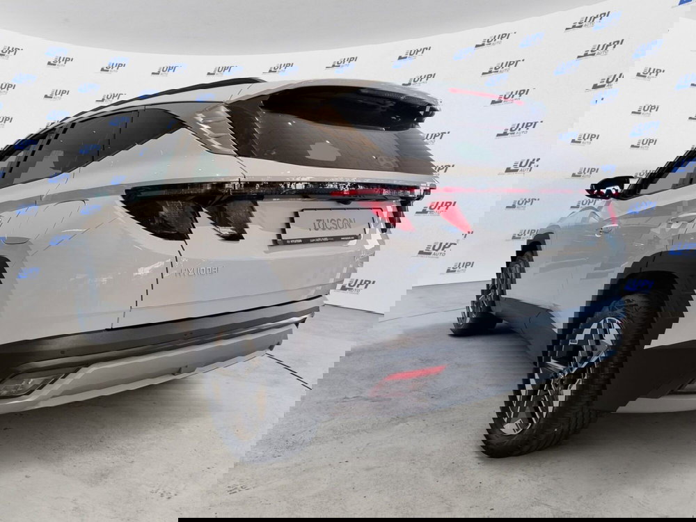 Hyundai Tucson nuova a Pistoia (6)