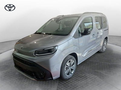 Toyota Proace City Verso City Verso 1.5D 130cv S&amp;S mt6 L1 D Luxury nuova a Vicenza