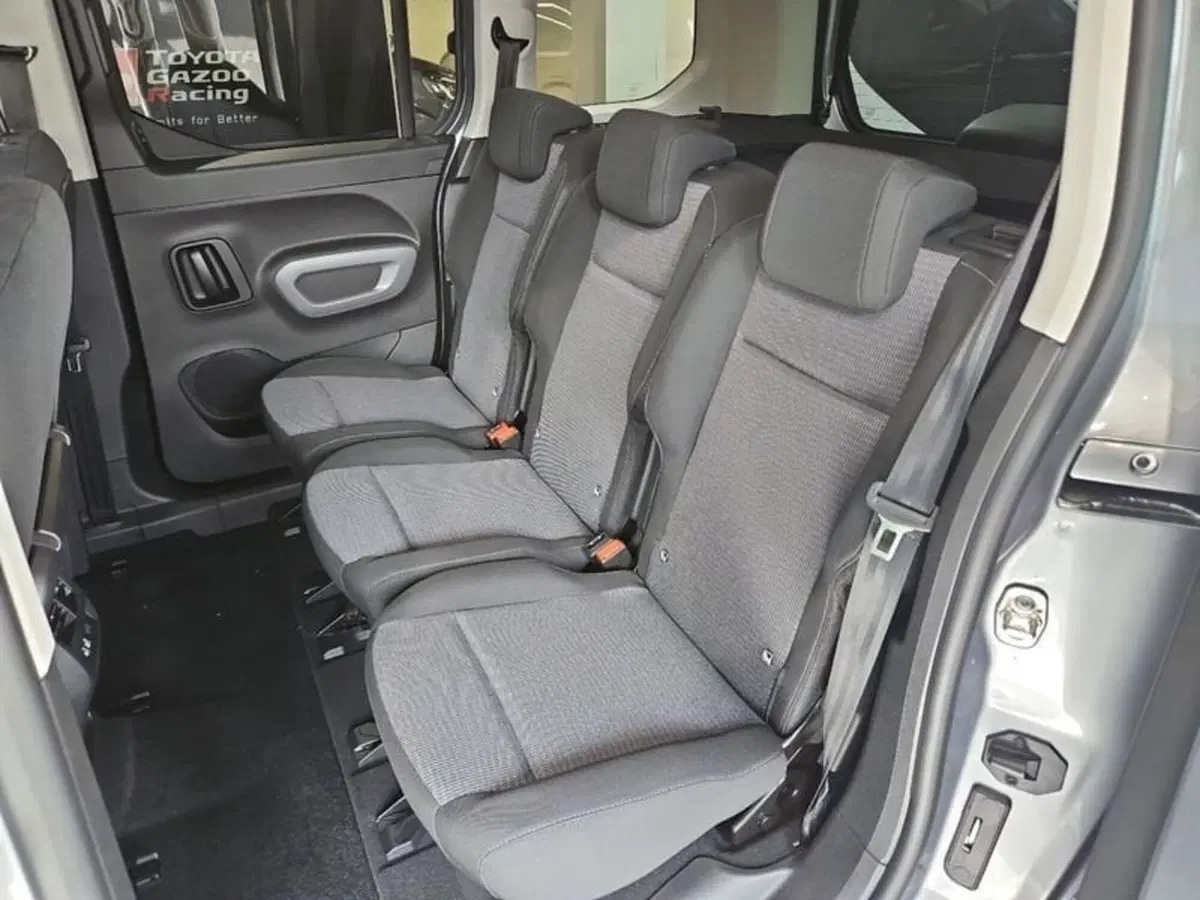 Toyota Proace City Verso nuova a Vicenza (14)