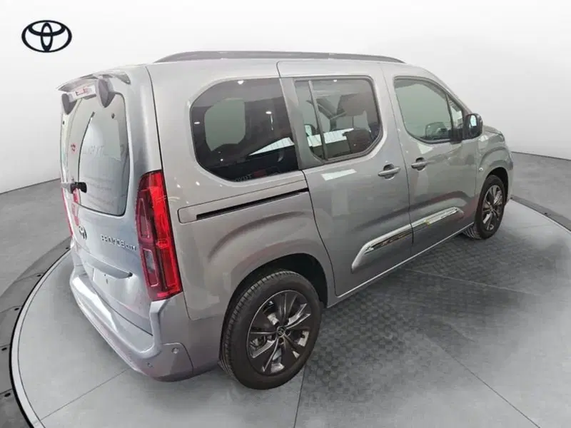 Toyota Proace City Verso nuova a Vicenza (5)