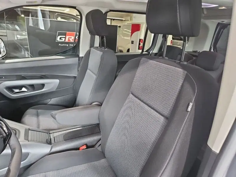 Toyota Proace City Verso nuova a Vicenza (9)