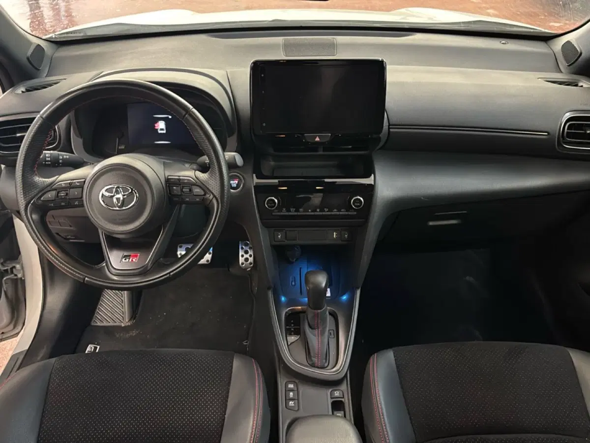 Toyota Yaris Cross usata a Bologna (10)