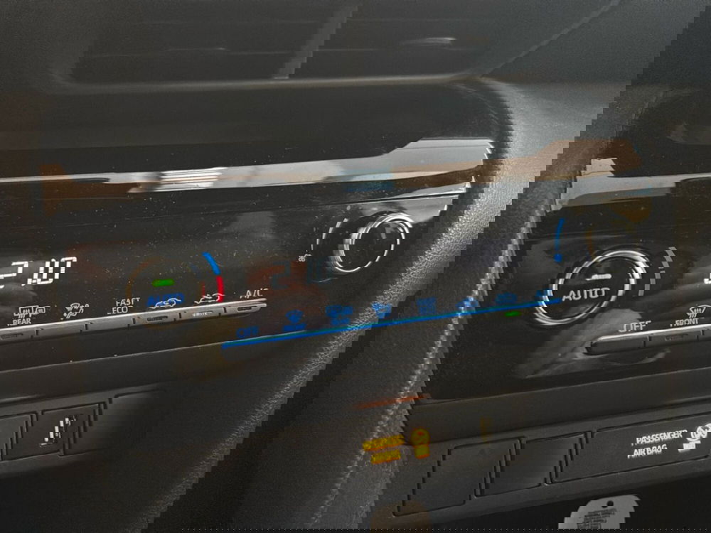 Toyota Yaris Cross usata a Bologna (14)