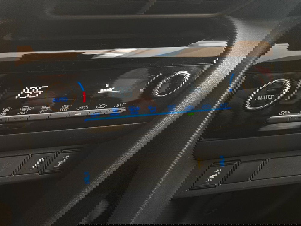 Toyota Yaris Cross usata a Bologna (14)