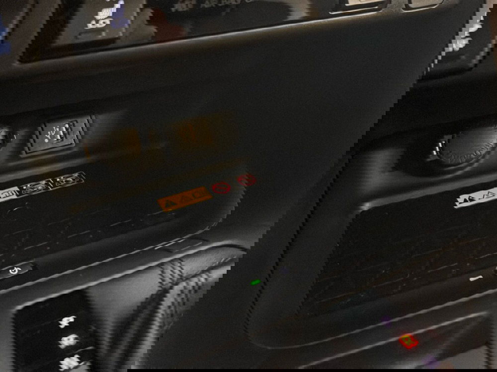 Toyota Rav4 usata a Modena (18)